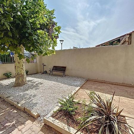 Charmante Maison De Ville Avec Jardin, Terrasse Et Terrain De Petanque โฟส์-ซูร์-แมร์ ภายนอก รูปภาพ
