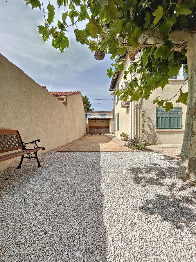 Charmante Maison De Ville Avec Jardin, Terrasse Et Terrain De Petanque โฟส์-ซูร์-แมร์ ภายนอก รูปภาพ