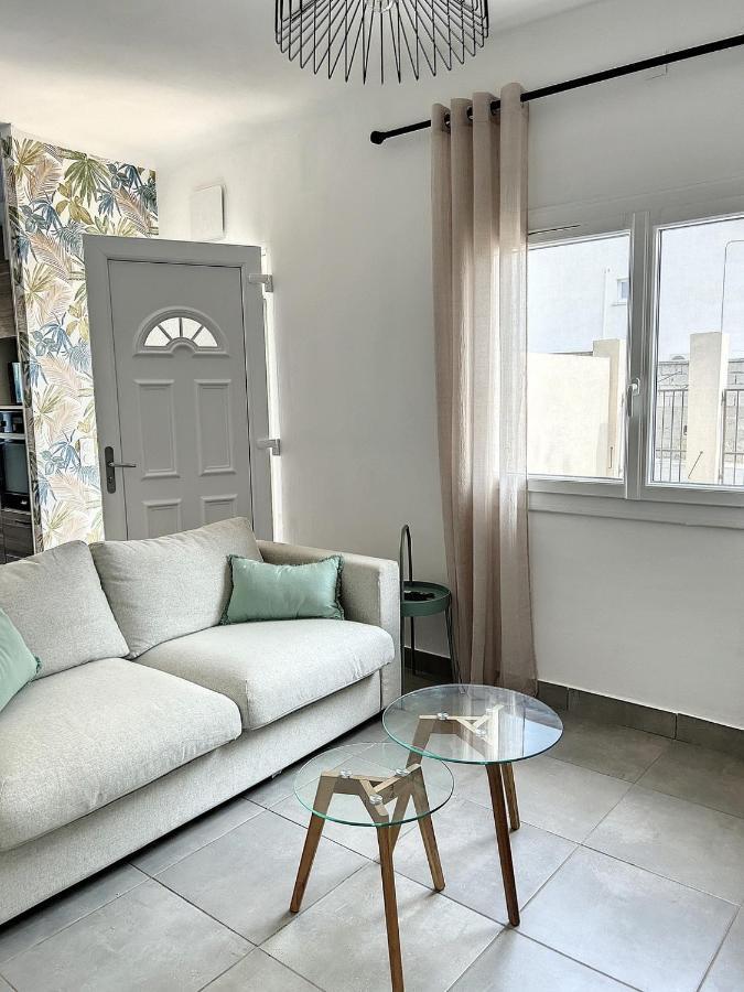 Charmante Maison De Ville Avec Jardin, Terrasse Et Terrain De Petanque โฟส์-ซูร์-แมร์ ภายนอก รูปภาพ