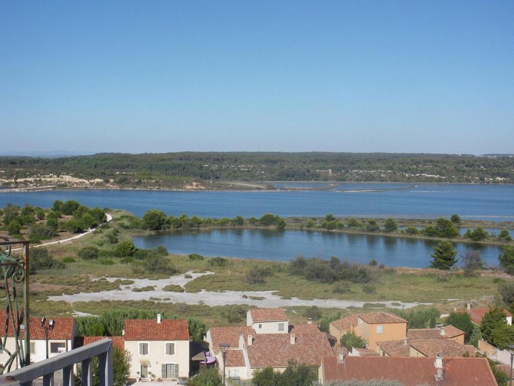 Charmante Maison De Ville Avec Jardin, Terrasse Et Terrain De Petanque โฟส์-ซูร์-แมร์ ภายนอก รูปภาพ
